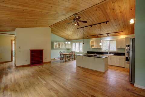 32 Owl Drive, Brunswick, ME 04011