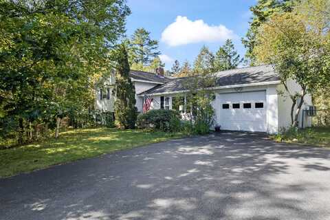 122 South Freeport Road, Freeport, ME 04032