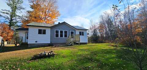 15 Naomi Avenue, Madison, ME 04950