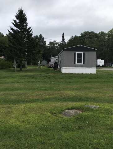 11 Woodmans, Owls Head, ME 04854