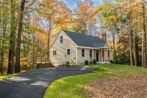 14 Evergreen Drive, Freeport, ME 04032