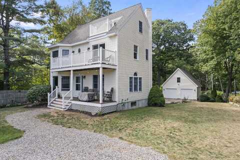 32 Ossipee Road, York, ME 03909