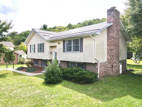 763 QUAIL VALLEY DR, PRINCETON, WV 24740