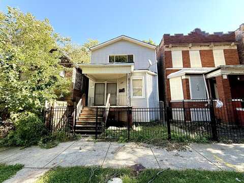 5747 S Bishop Street, Chicago, IL 60636