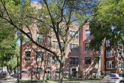 1254 W Eddy Street, Chicago, IL 60657