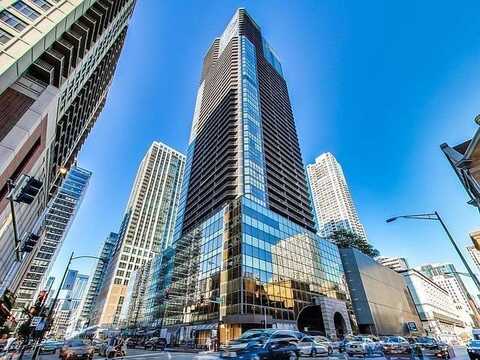 10 E ONTARIO Street, Chicago, IL 60611