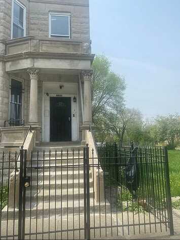 1506 S Sawyer Avenue, Chicago, IL 60623