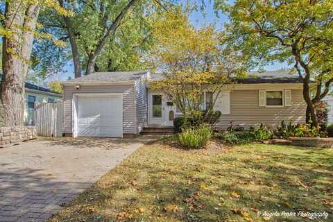 287 Ridge Avenue, Crystal Lake, IL 60014