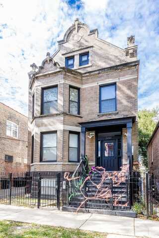 2244 S Sawyer Avenue, Chicago, IL 60623