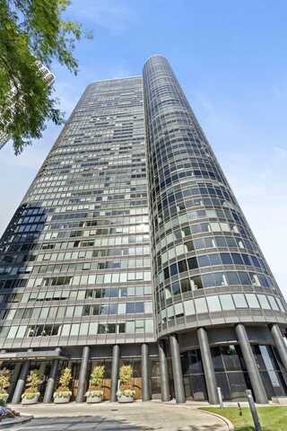 155 N Harbor Drive, Chicago, IL 60601