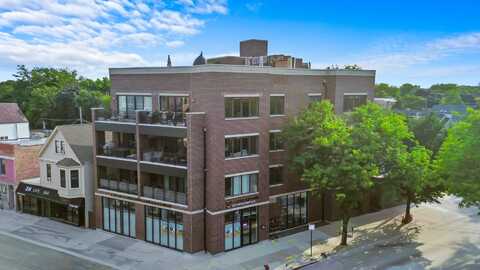 2505 W Carmen Avenue, Chicago, IL 60625