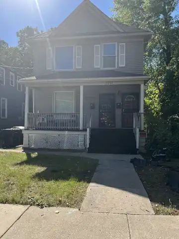 13730 S Leyden Avenue, Chicago, IL 60827