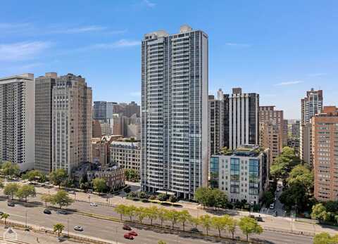 1300 N Lake Shore Drive, Chicago, IL 60610