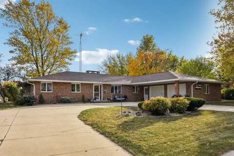 402 E 2nd Street, Herscher, IL 60941