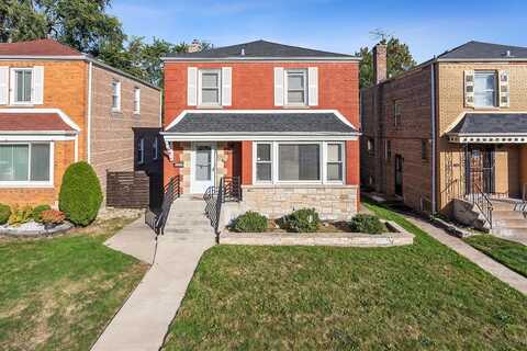 8051 S Yates Boulevard, Chicago, IL 60617