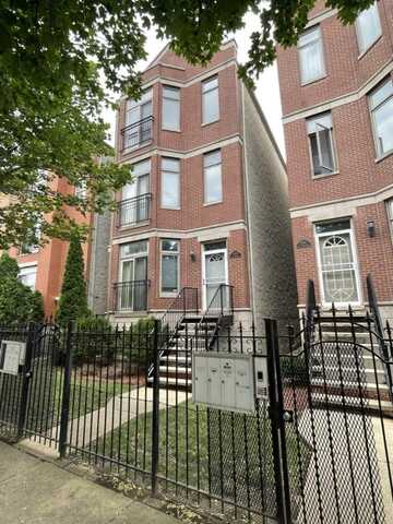 4244 S Vincennes Avenue, Chicago, IL 60653