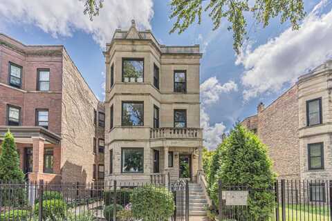 3261 W PALMER Street, Chicago, IL 60647