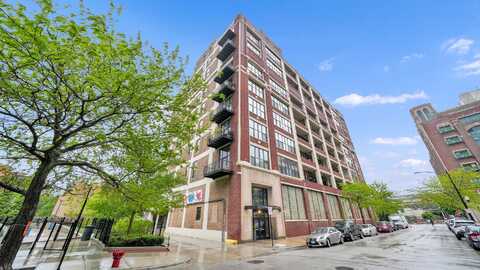 320 E 21st Street, Chicago, IL 60616