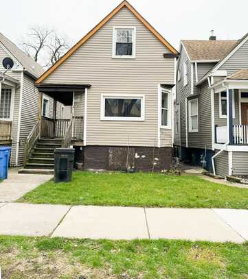 2825 E 76th Place, Chicago, IL 60649