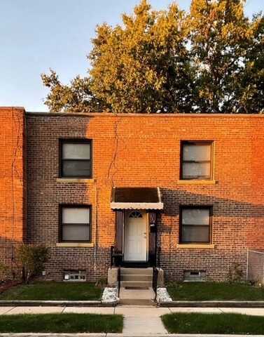 638 E 69th Street, Chicago, IL 60637