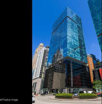 200 E Illinois Street, Chicago, IL 60611