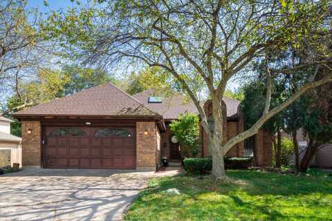 827 Hillandale Drive, Antioch, IL 60002