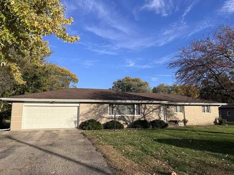 275 N Center Street, Braidwood, IL 60408