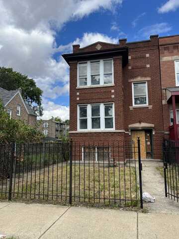 4644 W Adams Street, Chicago, IL 60644