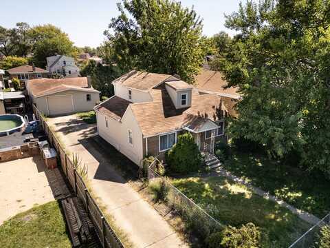 4821 S Lotus Avenue, Chicago, IL 60638