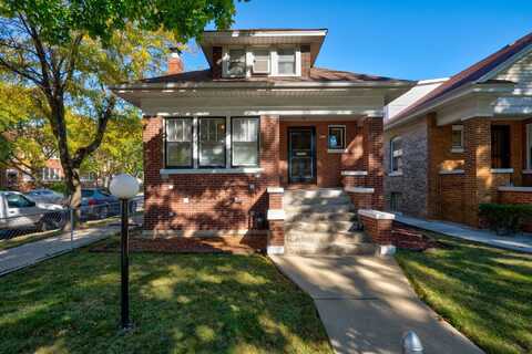 5158 W Crystal Street, Chicago, IL 60651