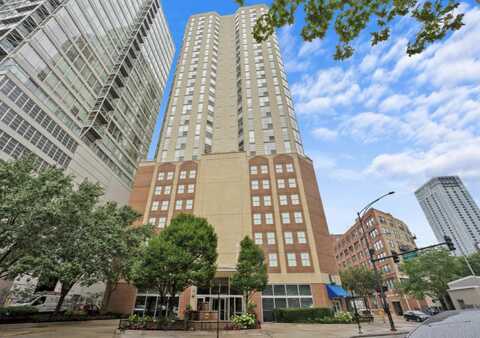 645 N Kingsbury Street, Chicago, IL 60654