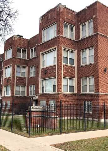 7221 S Euclid Avenue, Chicago, IL 60649