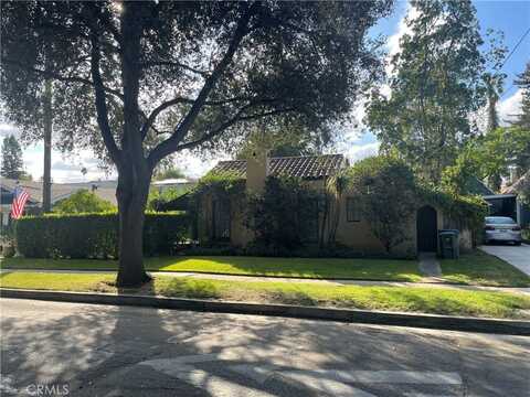 619 S Oak Knoll Avenue, Pasadena, CA 91106