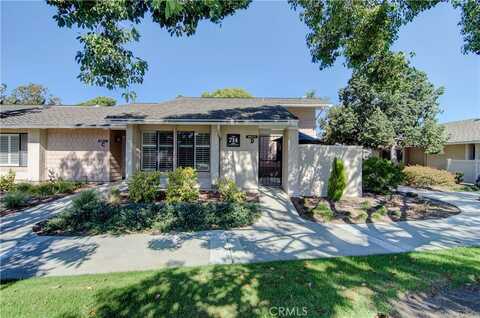 8565 Fallbrook Circle, Huntington Beach, CA 92646