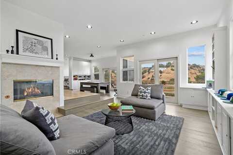 8350 Hillcroft Drive, West Hills, CA 91304