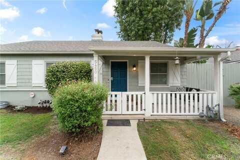 5450 Simpson Avenue, Valley Village, CA 91607