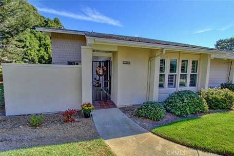 8606 Solano Circle, Huntington Beach, CA 92646