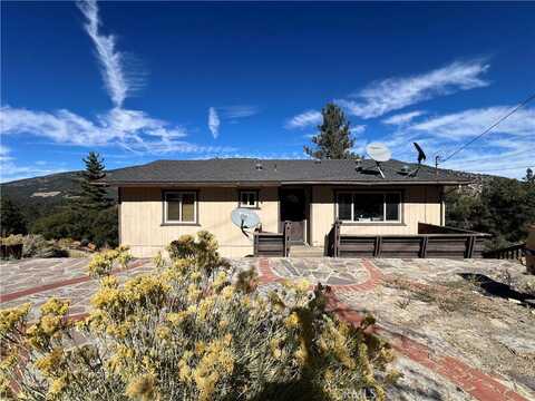 2200 St Anton Drive, Pine Mountain Club, CA 93222