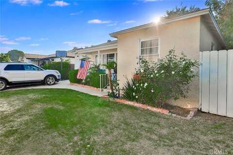 7527 Milwood Avenue, Canoga Park, CA 91303