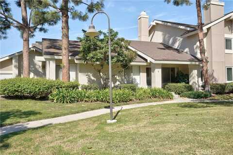 4 Silverwood, Irvine, CA 92604