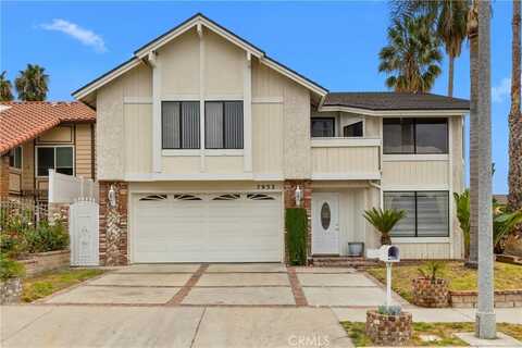 7932 Casaba Avenue, Winnetka, CA 91306