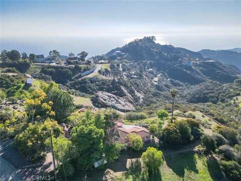 135 Loma Metisse Road, Malibu, CA 90265