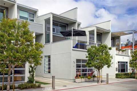 515 30th Street, Newport Beach, CA 92663