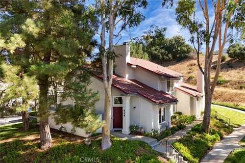 938 Quarterhorse Lane, Oak Park, CA 91377