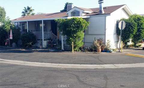 20652 Lassen, Chatsworth, CA 91311