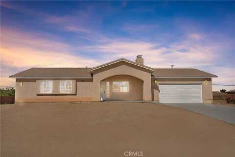 21042 Wigwam Road, Apple Valley, CA 92307