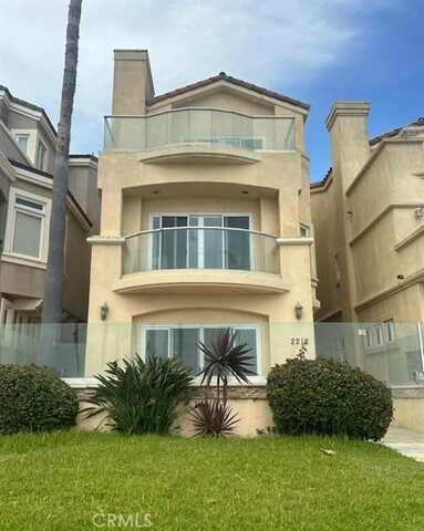 2212 Pacific Coast, Huntington Beach, CA 92648