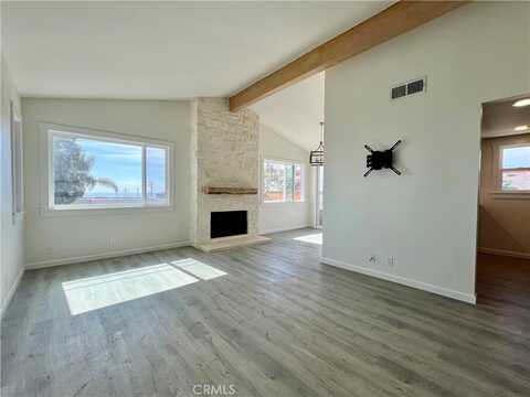 219 La Brea Street, Laguna Beach, CA 92651