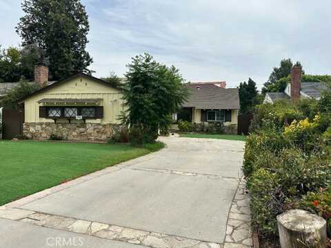 23250 Leonora Drive, Woodland Hills, CA 91367