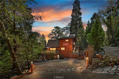 385 Iris Drive, Twin Peaks, CA 92391